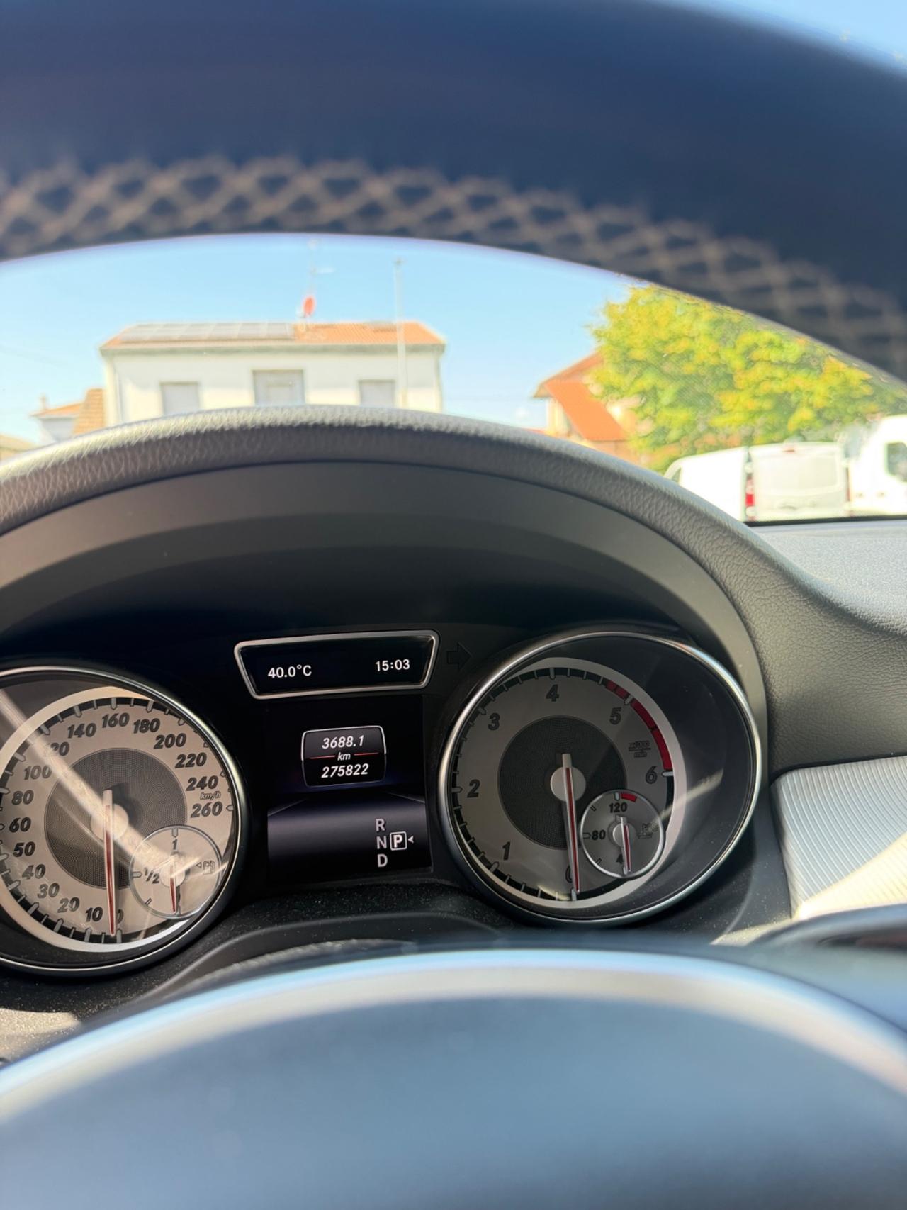 Mercedes-benz GLA 200 CDI Automatic Premium