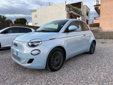Fiat 500e Berlina 42 kWh