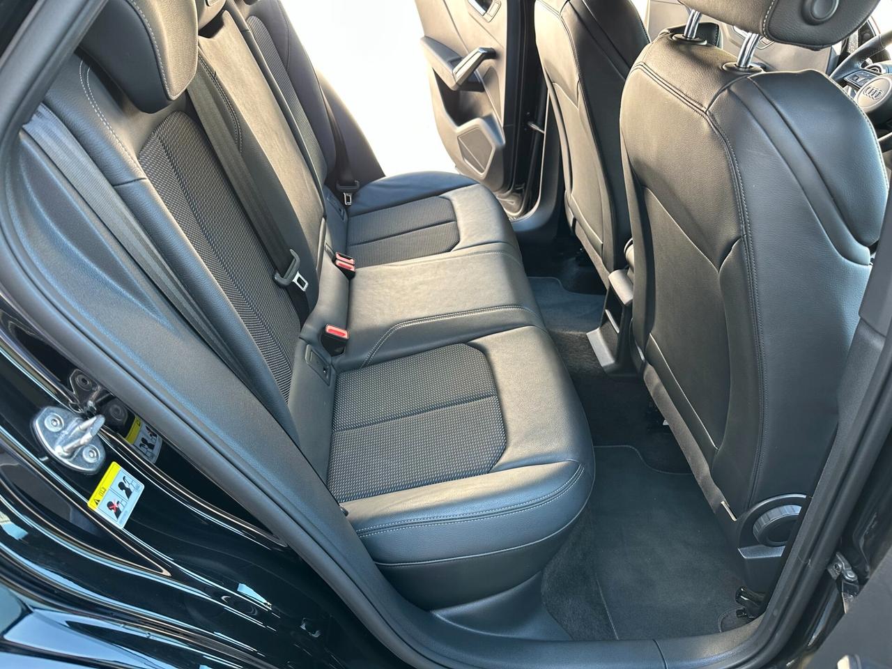 Audi Q2 SQ2 TFSI quattro S tronic