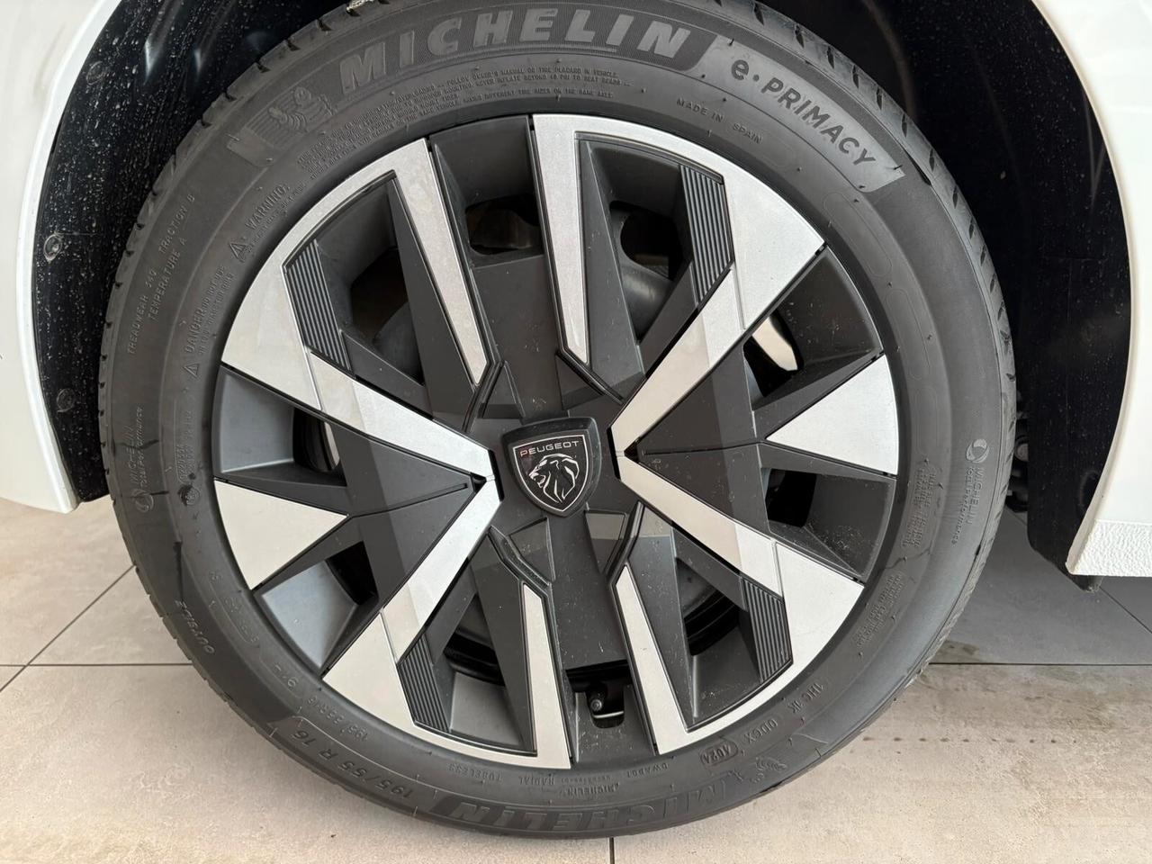 Peugeot 208 PureTech 75 Stop&Start 5 porte Style