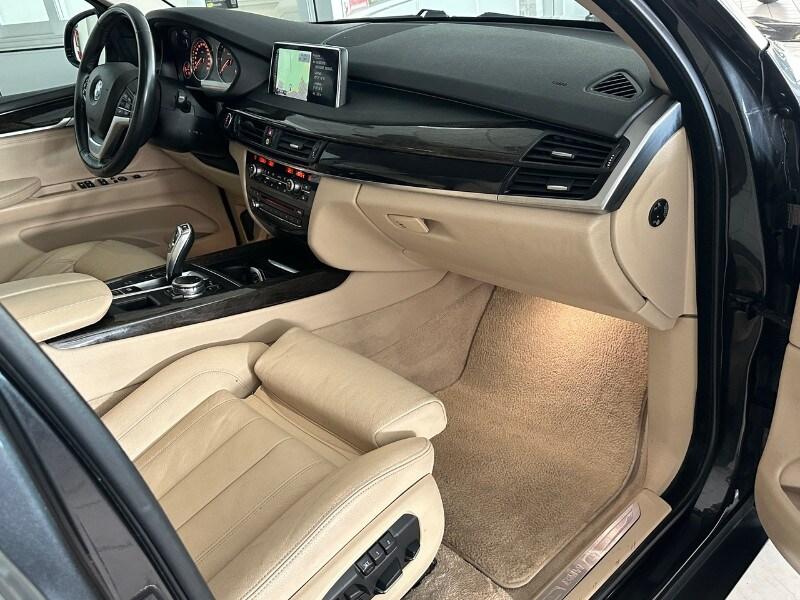 BMW X5 (F15/85) X5 xDrive40d Luxury