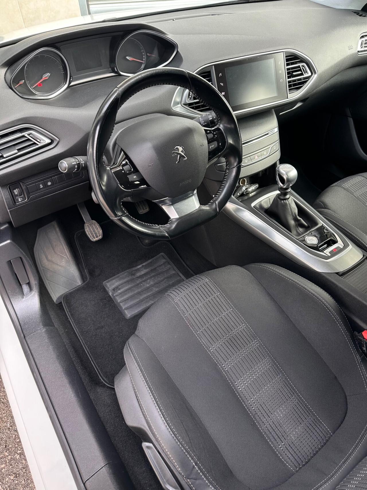 Peugeot 308 1.5 BlueHDi 130cv S&S Allure