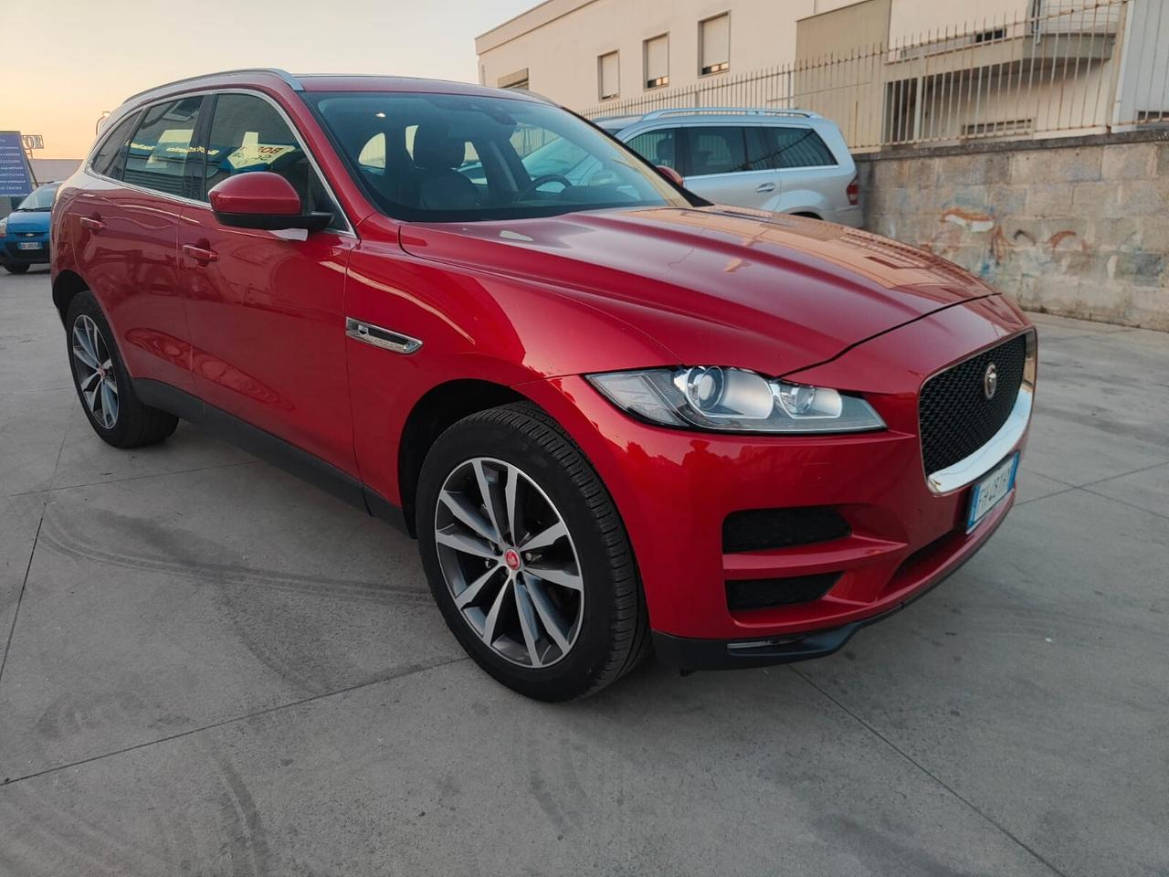 Jaguar F-Pace 2.0 D 180 CV AWD aut. Prestige