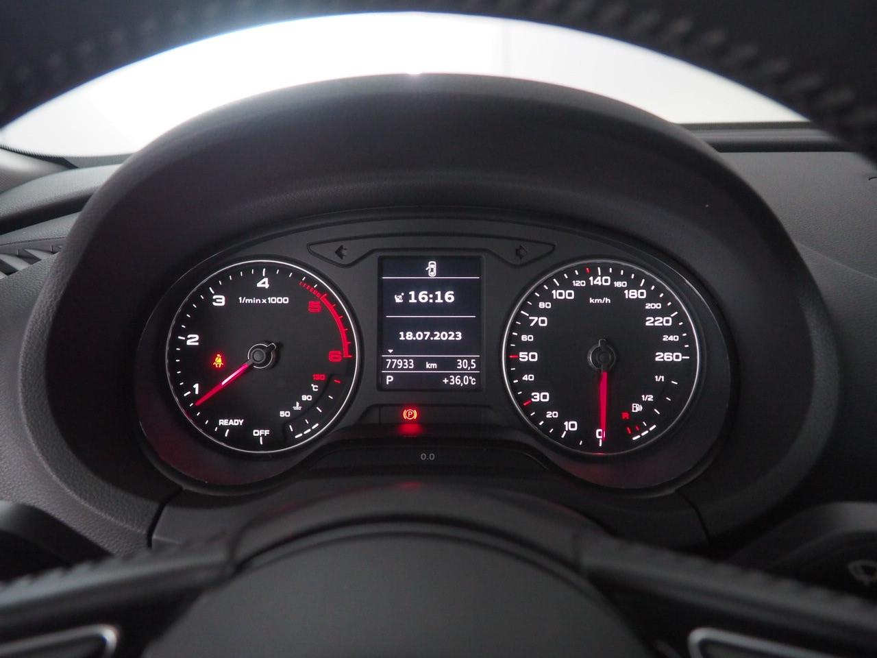AUDI A3 III 2016 Sportback - A3 Sportback 30 1.6 tdi Business 116cv s-tronic