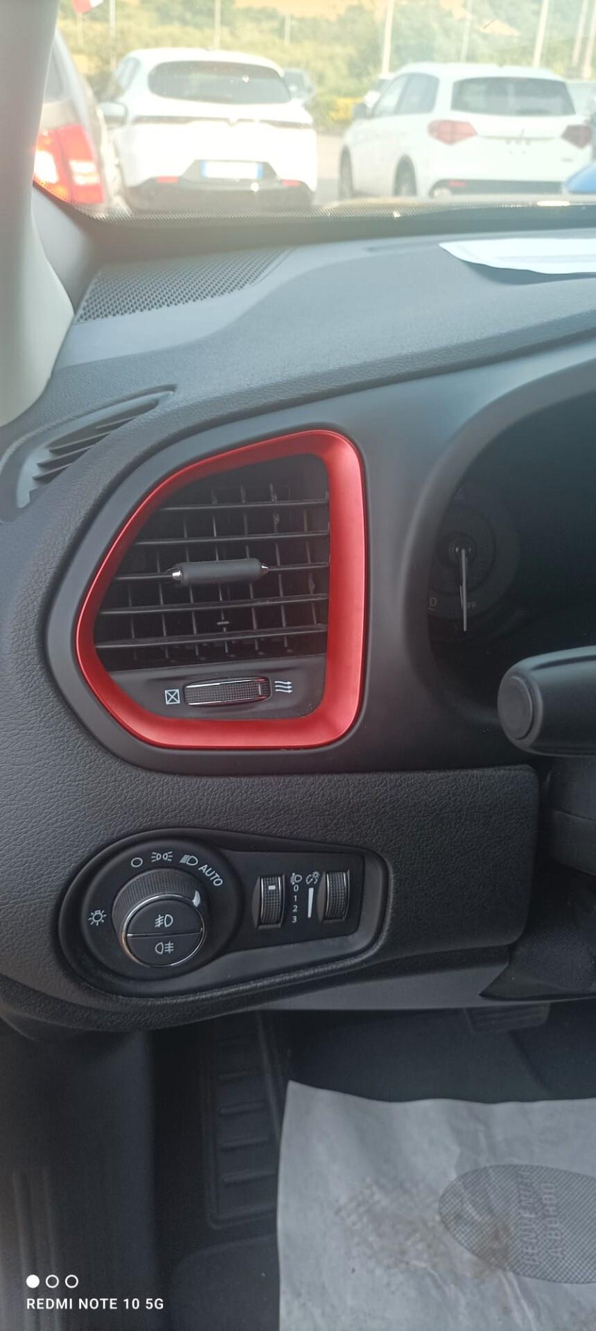 Jeep Renegade 1.3 T4 240CV PHEV 4xe AT6 Trailhawk