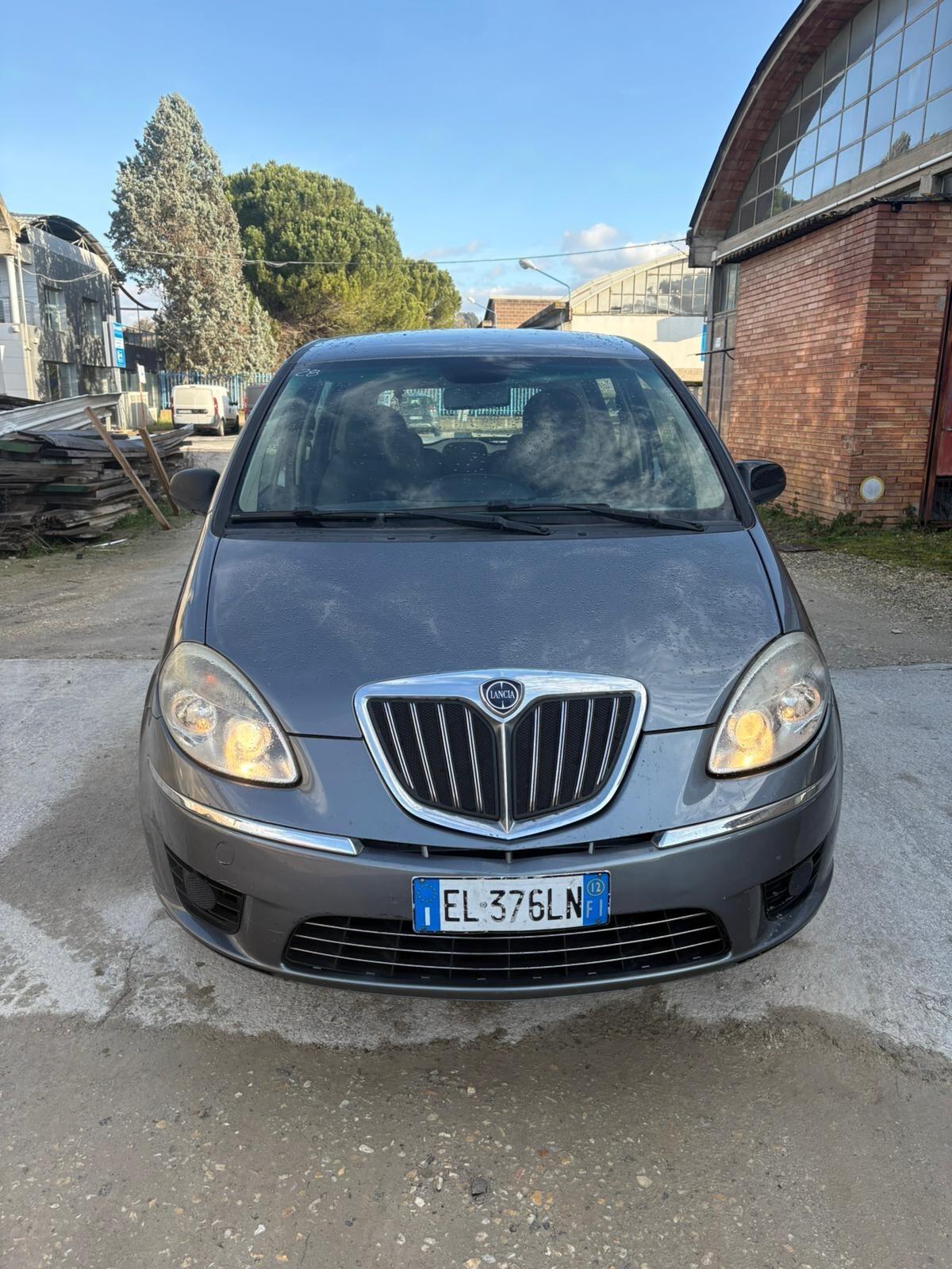Lancia MUSA 1.4 8V Ecochic (GPL) Gold 2012 207.000 KM