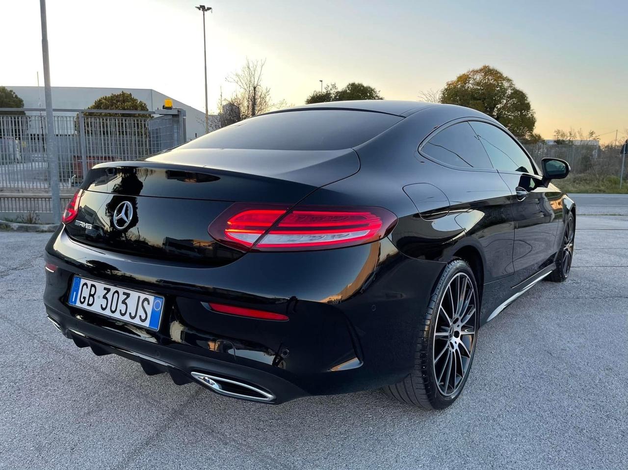 Mercedes-benz C 220 C 220 d Auto Coupé Premium