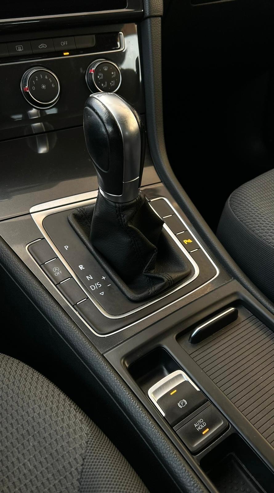 Volkswagen Golf 1.6 TDI 115CV DSG 5p. Business BlueMotion Technology