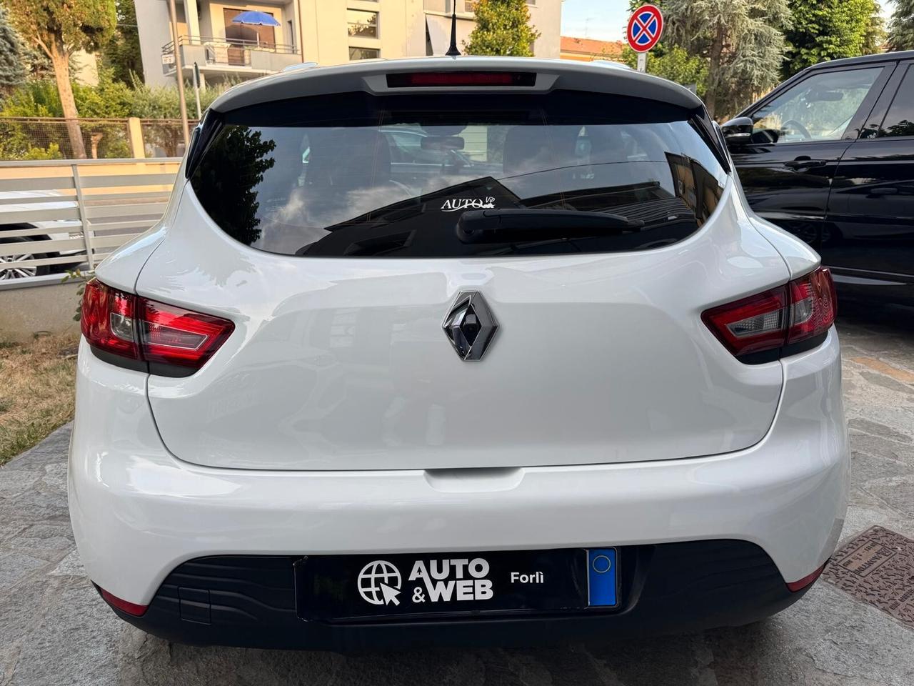 RENAULT CLIO TCe 12V 75cv GENERATION NEOPATENTATI