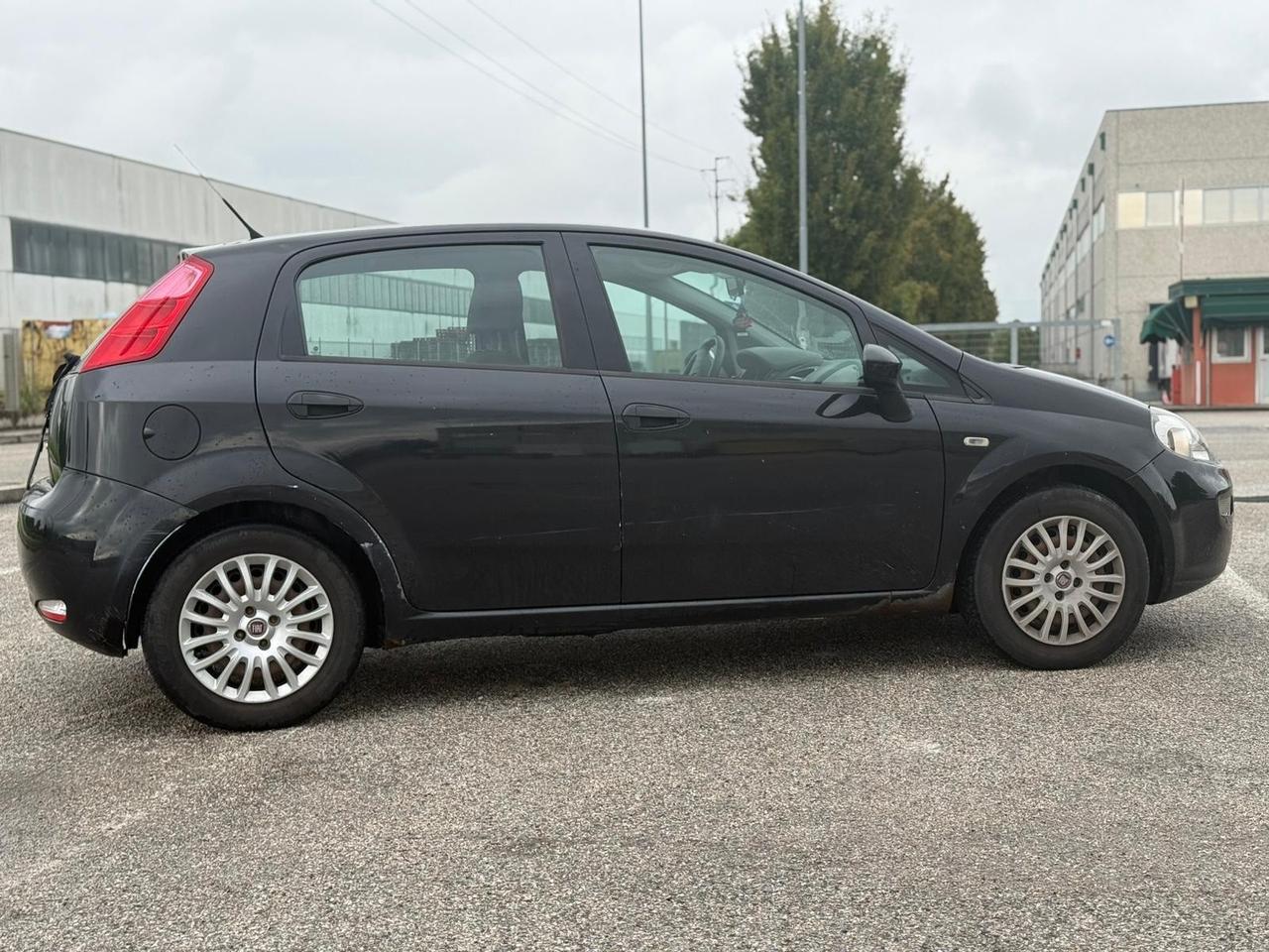 Fiat Punto 1.3 MJT II 75 CV 5 porte Street