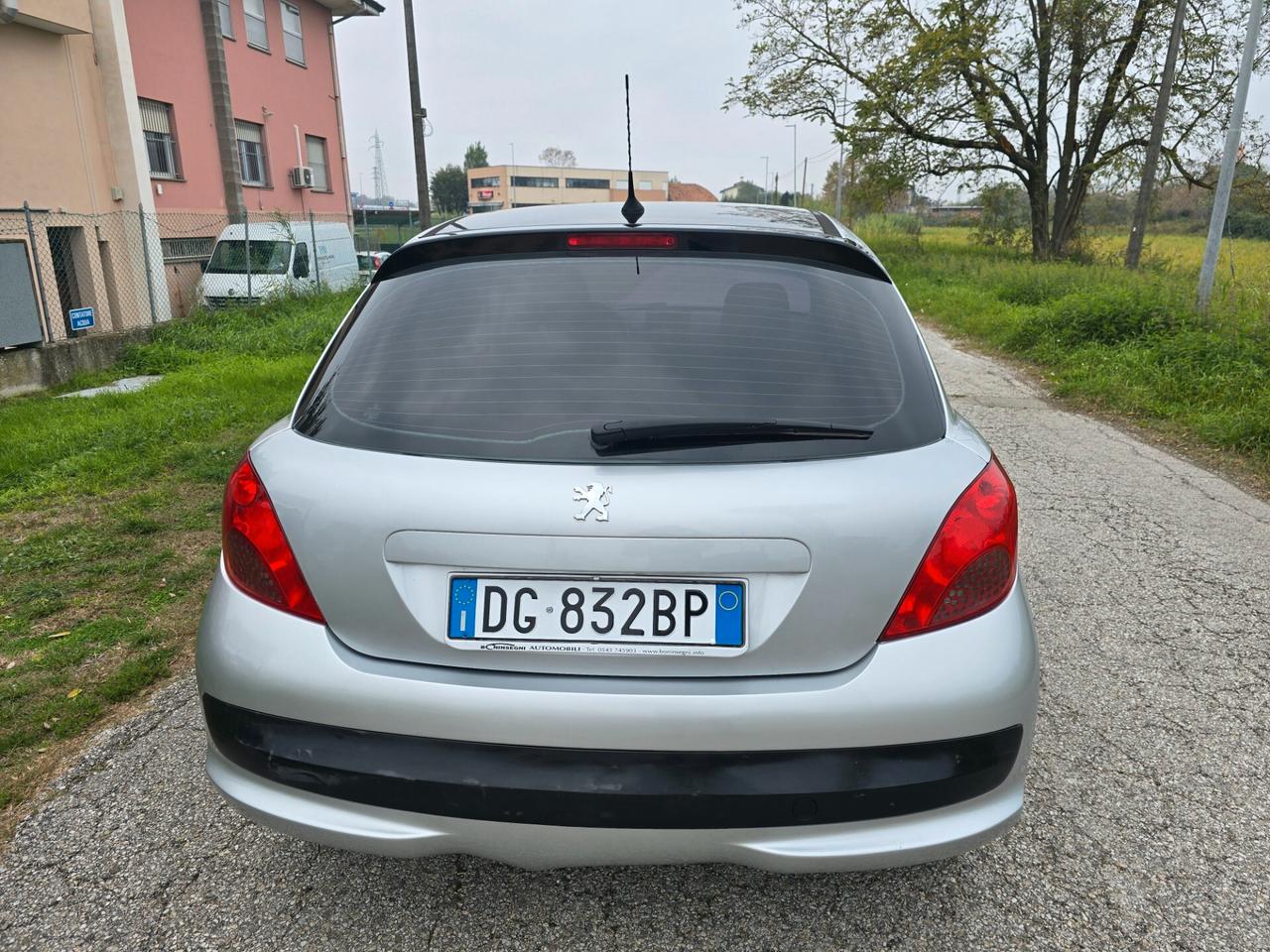 Peugeot 207 1.4 GPL con GARANZIA- NEOPATENTATI