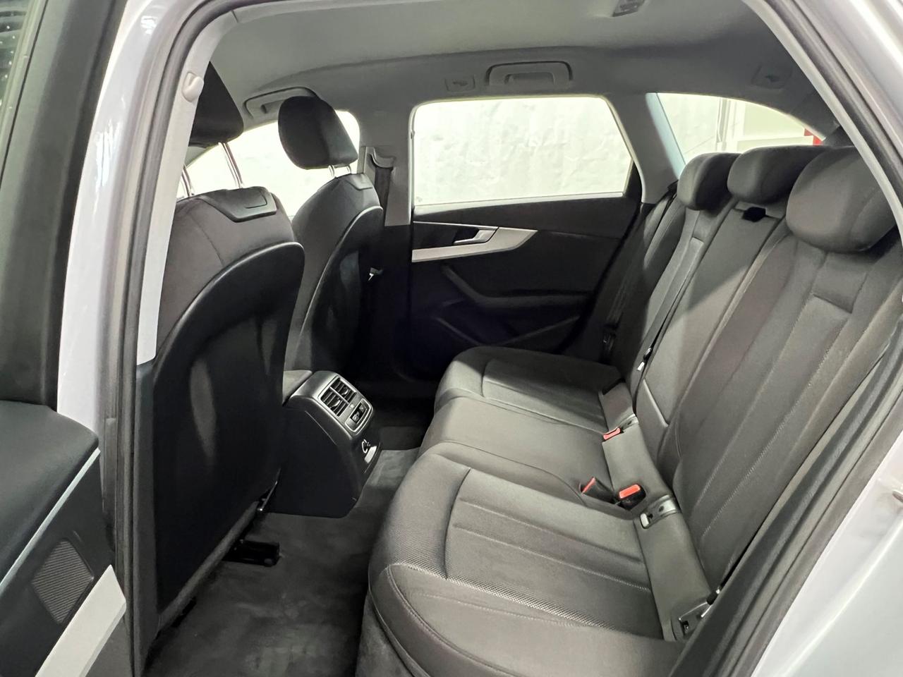 AUDI A4 V 2019 Avant A4 Avant 40 2.0 g-tron Business Advanced 170cv s-tronic