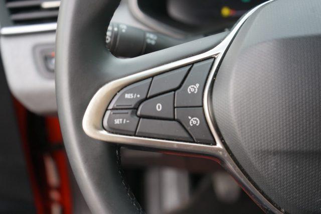 RENAULT Clio ECO-G 100 CV 5 porte Evolution