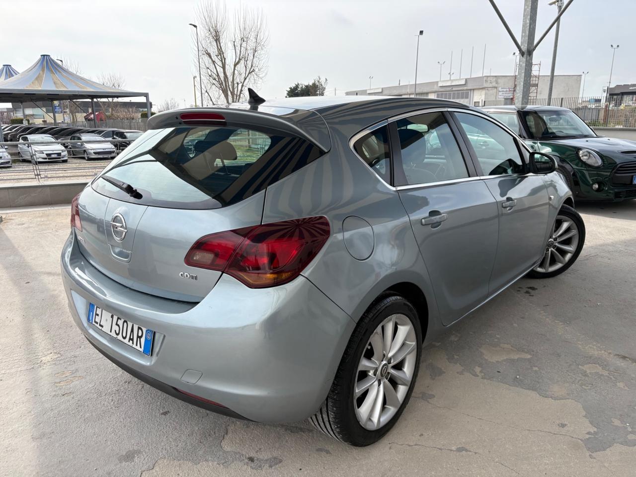 Opel Astra 1.7 CDTI 110CV 5 porte Cosmo