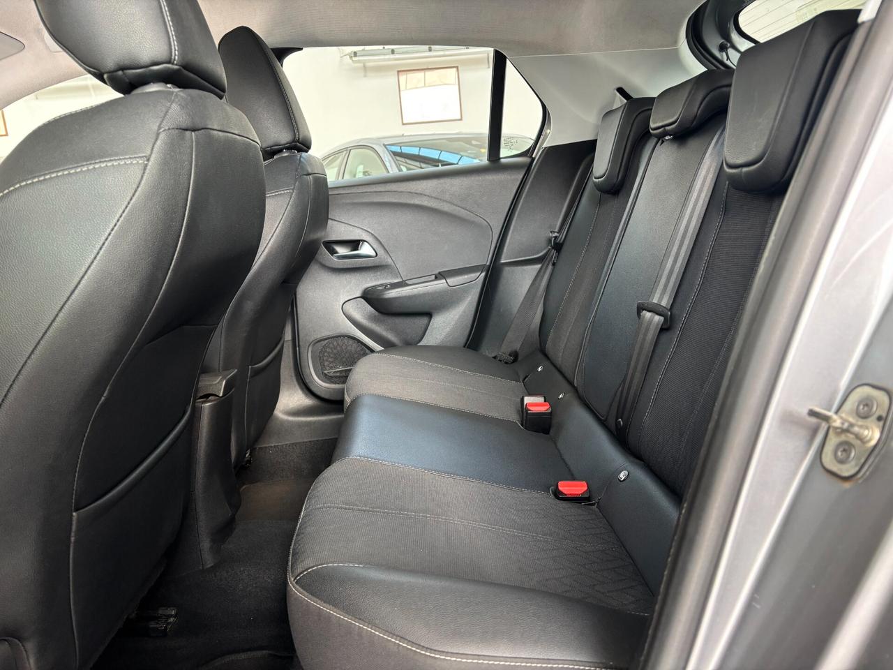 Opel Corsa 1.2 100 CV Edition