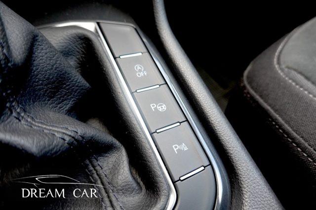 VOLKSWAGEN Tiguan 2.0 TDI SCR DSG 4MOTION Sport BMT
