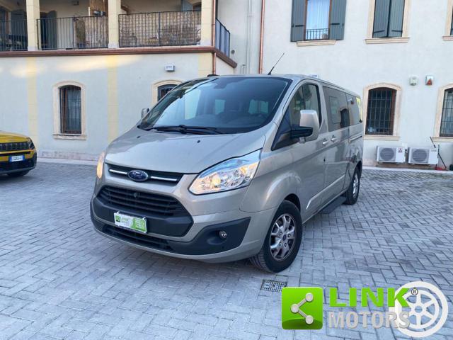 FORD Tourneo Custom 300 2.2 TDCi 155CV PL