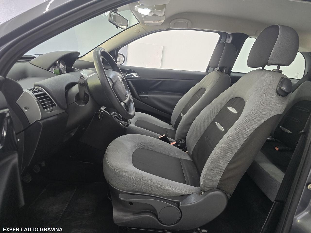 LANCIA YPSILON 1.2 BENZINA ORO 2006