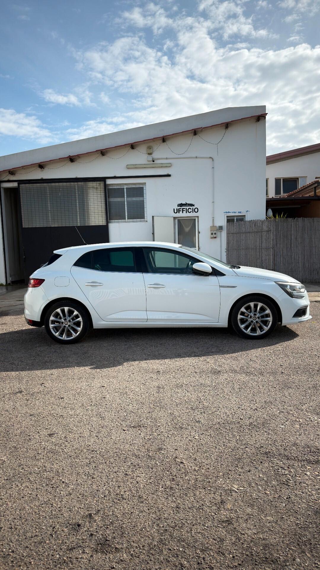 Renault Megane Mégane dCi 8V 110 CV EDC Energy Business