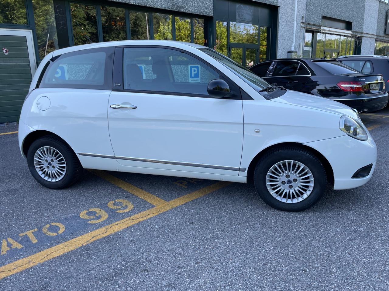 Lancia Ypsilon 1.2 69 CV Elle