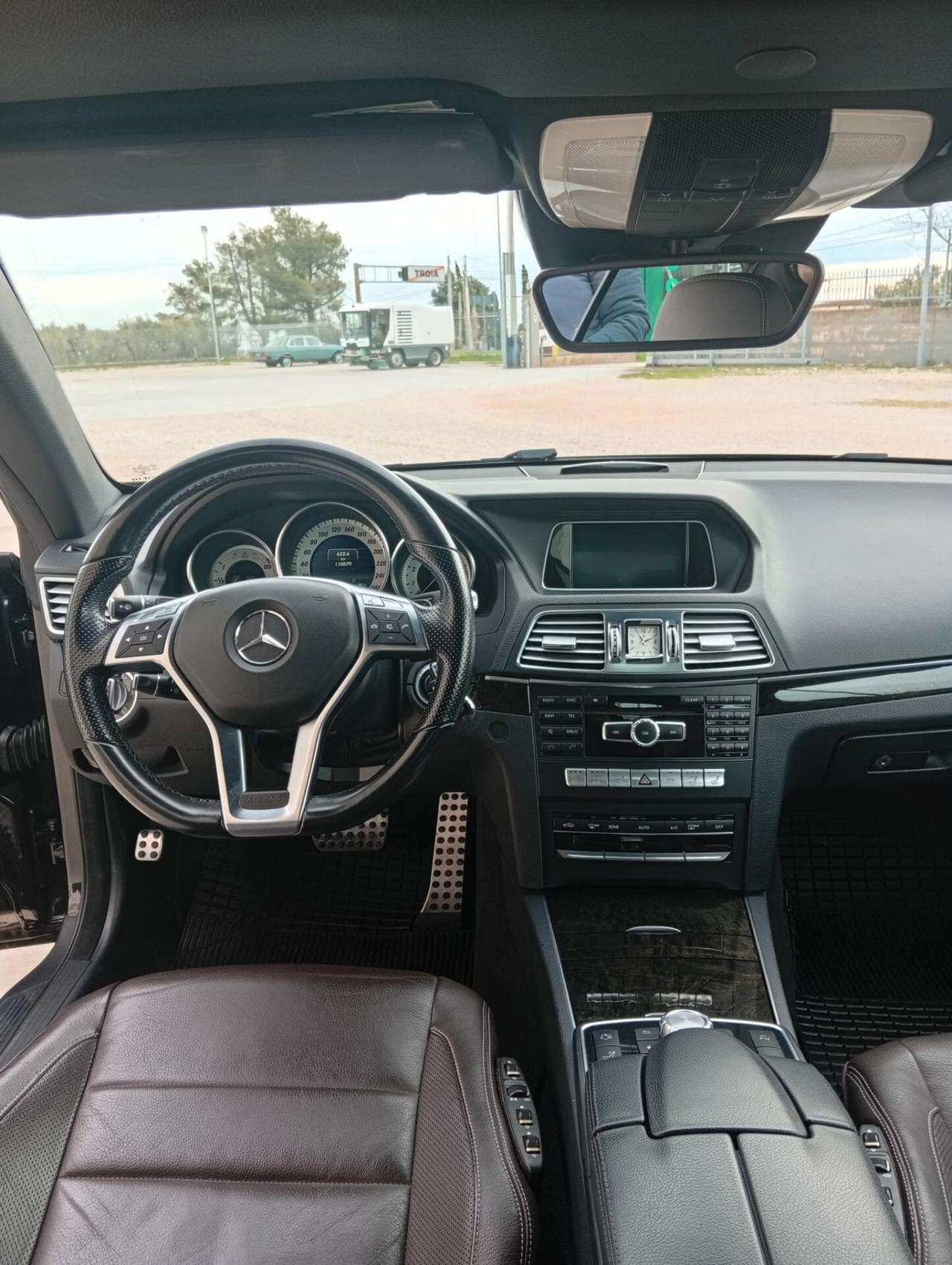 Mercedes-benz E 200 Cabrio Premium