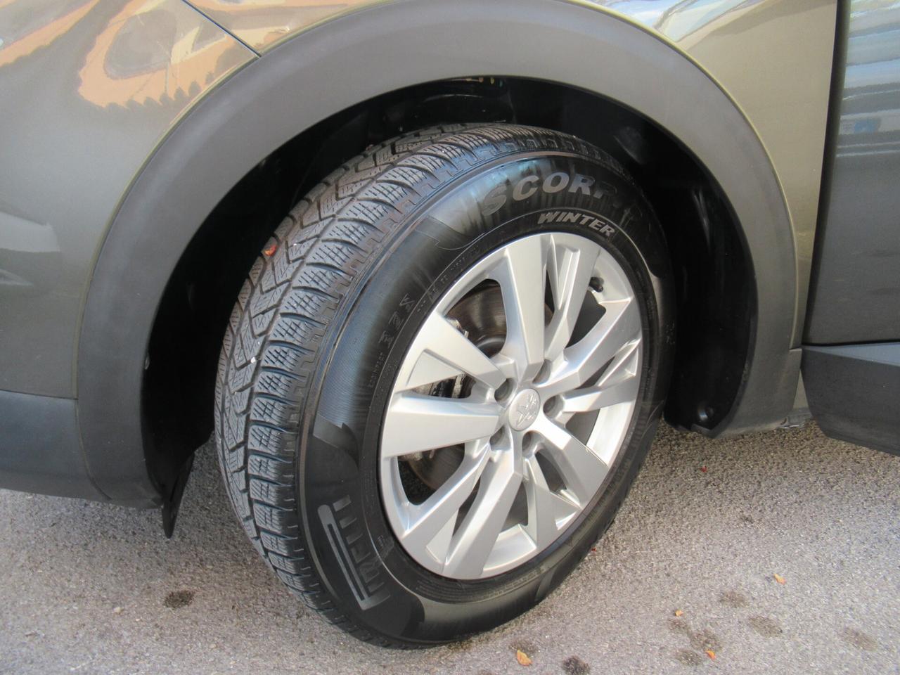 Peugeot 3008 BlueHDi 130 S&S Business