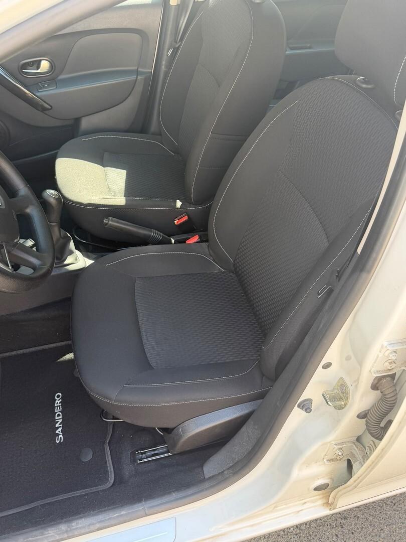 Dacia Sandero 9.200km unico proprietario