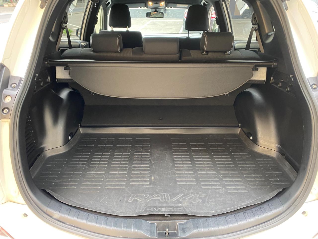 Toyota RAV 4 RAV4 2.5 Hybrid 2WD Lounge