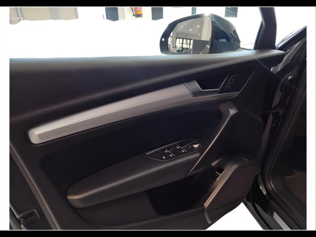 AUDI Q5 II 2017 - Q5 40 2.0 tdi Business quattro 190cv s-tronic