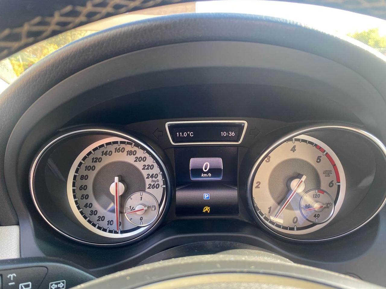 Mercedes-Benz CLA 200 D Premium #7586