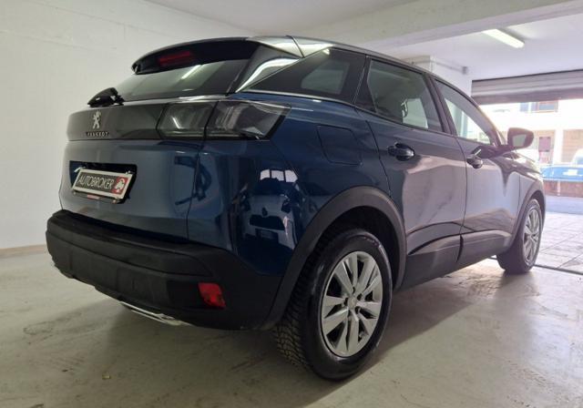 PEUGEOT 3008 BlueHDi 130 S&S EAT8 Business