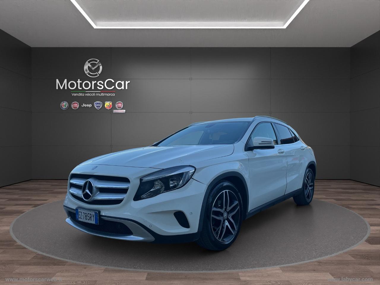 MERCEDES-BENZ GLA 200 CDI Automatic Sport