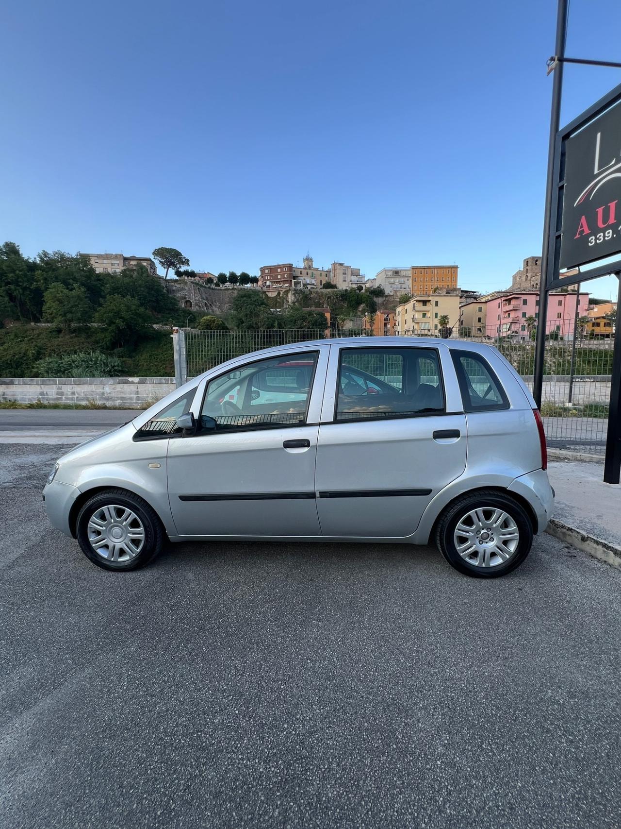 Fiat Idea 1.3 Multijet 16V 70 CV BlackEnergy