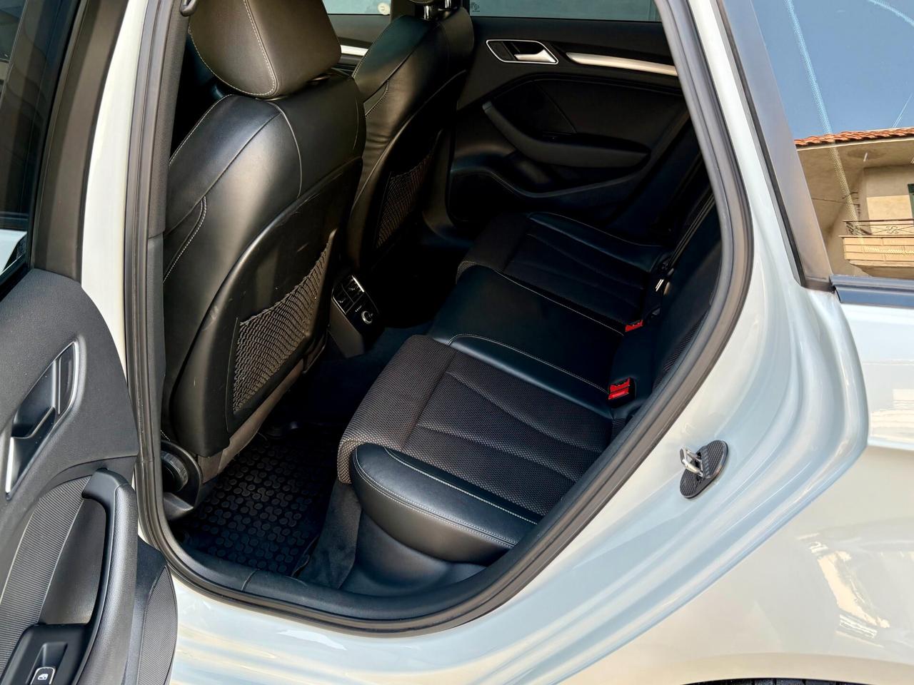 Audi a3 spb 2.0tdi 150cv-"TETTO-S-LINE-GANCIO TRAINO"-'17