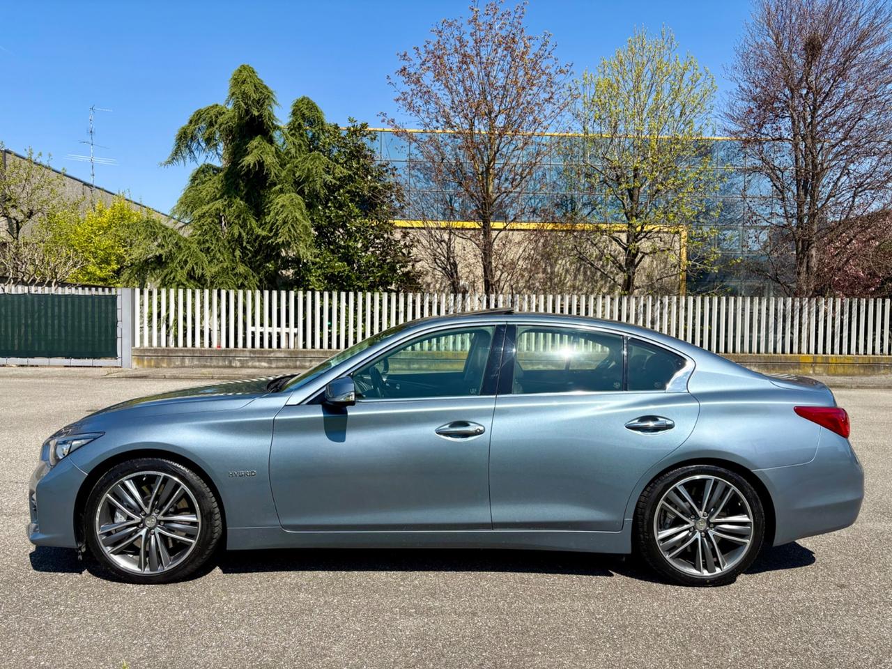 Infiniti Q50 S Hybrid 364CV 2013