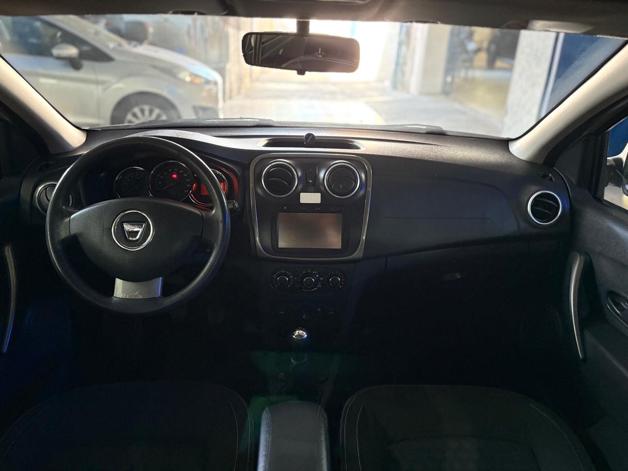 Dacia Sandero 1.2 GPL 75CV