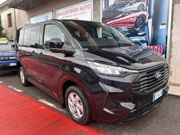 Ford Transit custom 2.0 TDCI eco blue 150 CV titanium 9 posti