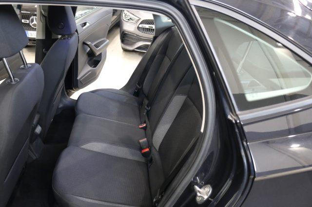 VOLKSWAGEN Taigo 1.0 TSI 110 CV DSG Life