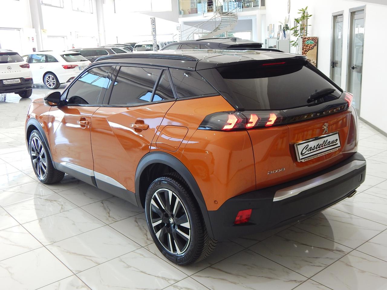 Peugeot 2008 1.5 bluehdi GT S&S EAT8 NAVI-PELLE-LED-FOCAL-KAMER