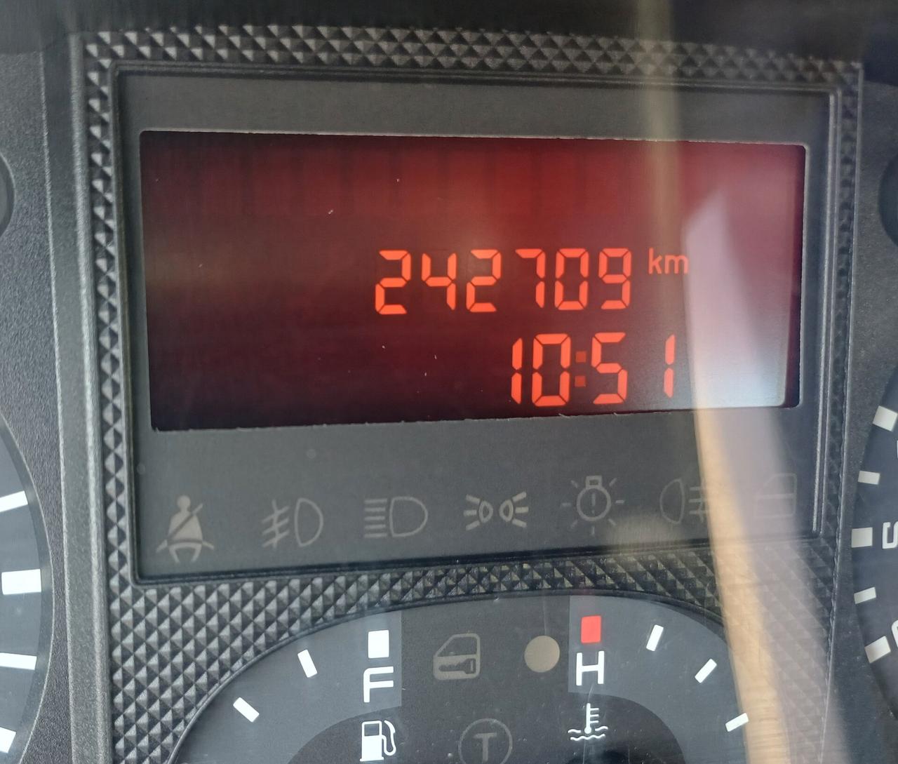 IVECO 65C18 GRU E RIBALTABILE