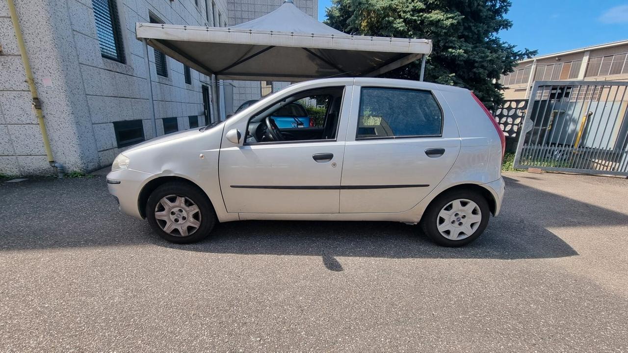 Fiat Punto 1.2 5 porte Active