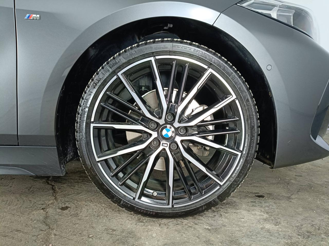 BMW Serie 1 F40 - 118d Msport auto