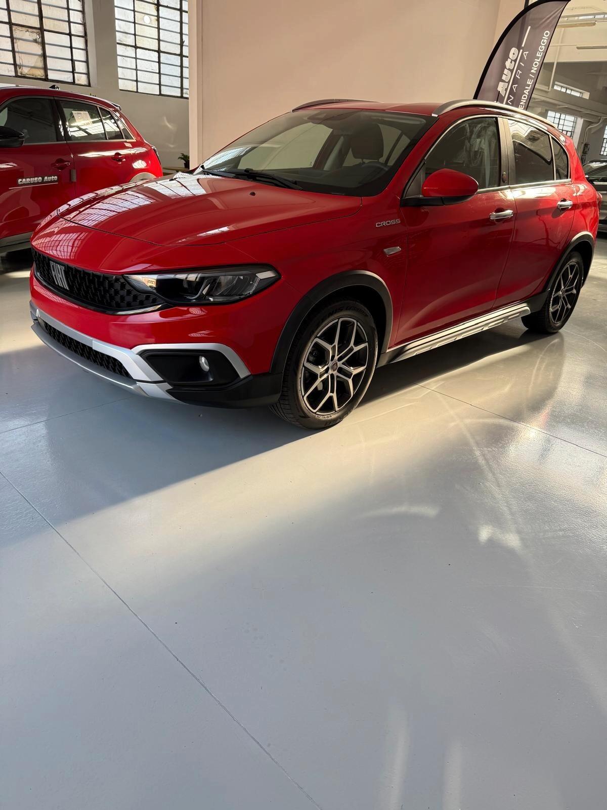 Fiat Tipo 1.5 HYBRID SW Cross 130CV