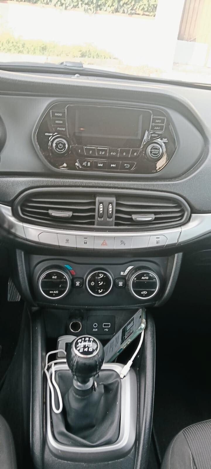 Fiat Tipo 1.4 T-Jet 120CV GPL SW Easy