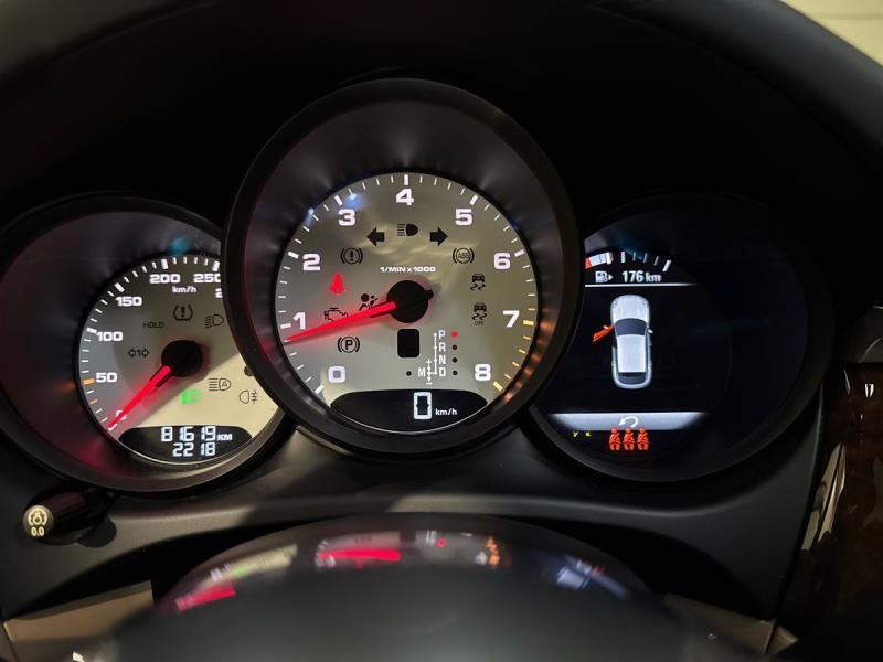 Porsche Macan 2.0 PDK