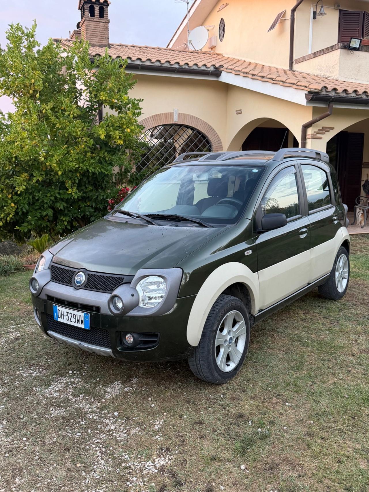 Fiat Panda 1.3 MJT 16V 4x4 cross