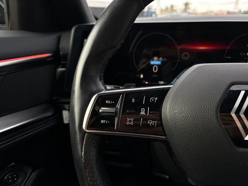 Renault Austral 1.2 E-Tech full hybrid Iconic 200cv auto