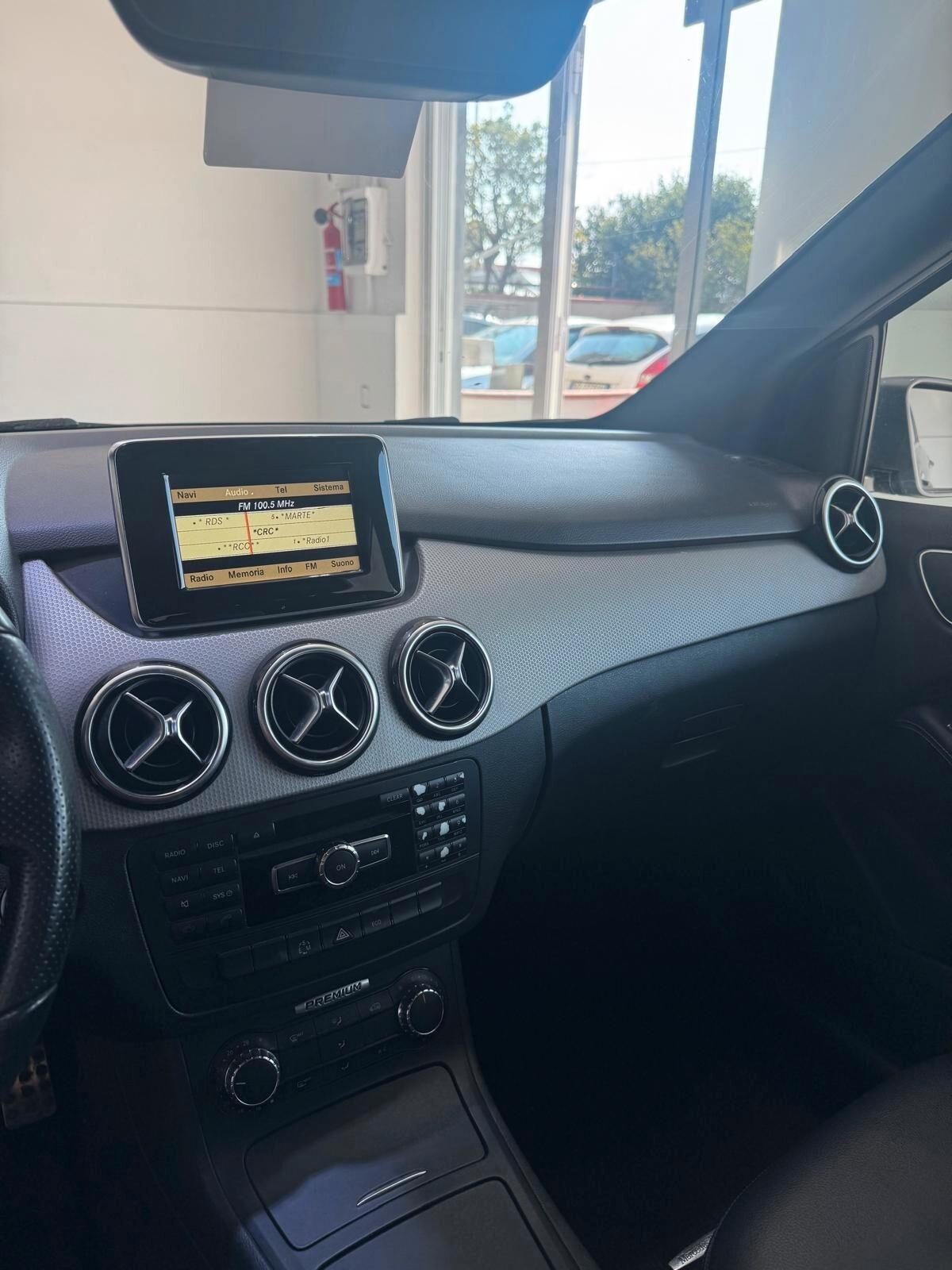Mercedes-benz B 180 CDI BlueEFFICIENCY Premium