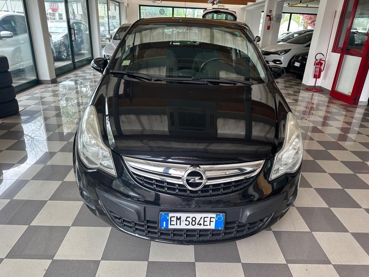 Opel Corsa 1.3 CDTI 75CV Neopatentati