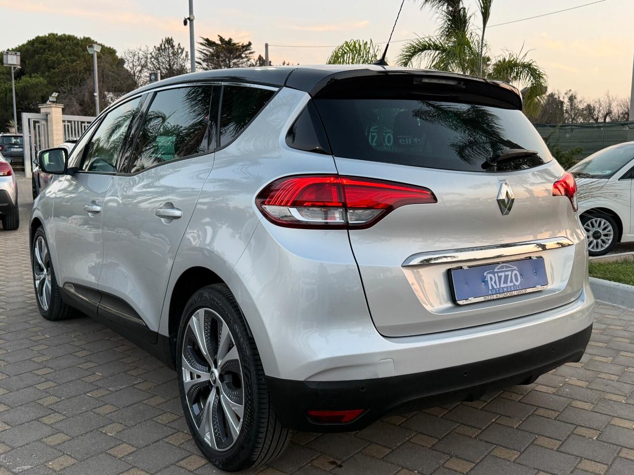 Renault Scenic 1.5dCi 110 CV Energy Intens 5 Posti.